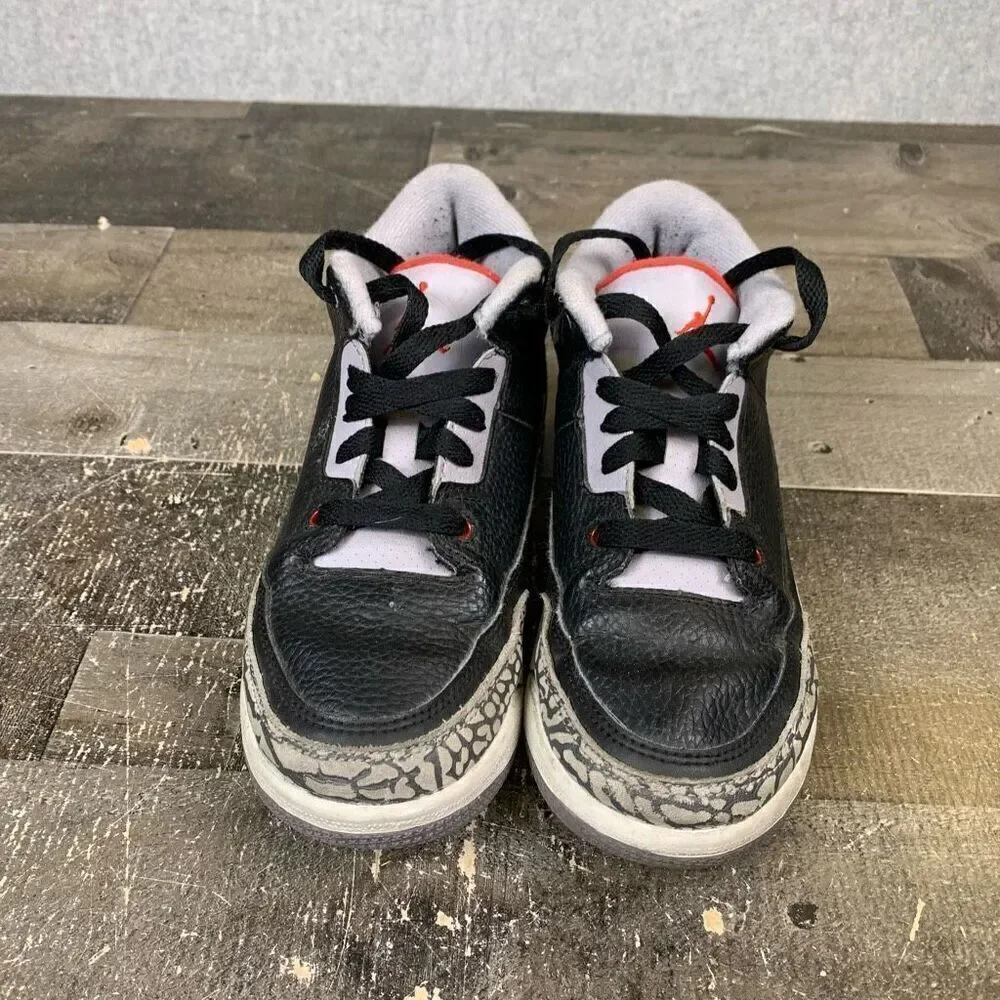Nike Air Jordan 3 Retro Kids Size 2Y OG Black Cement Basketball Shoes Sneakers